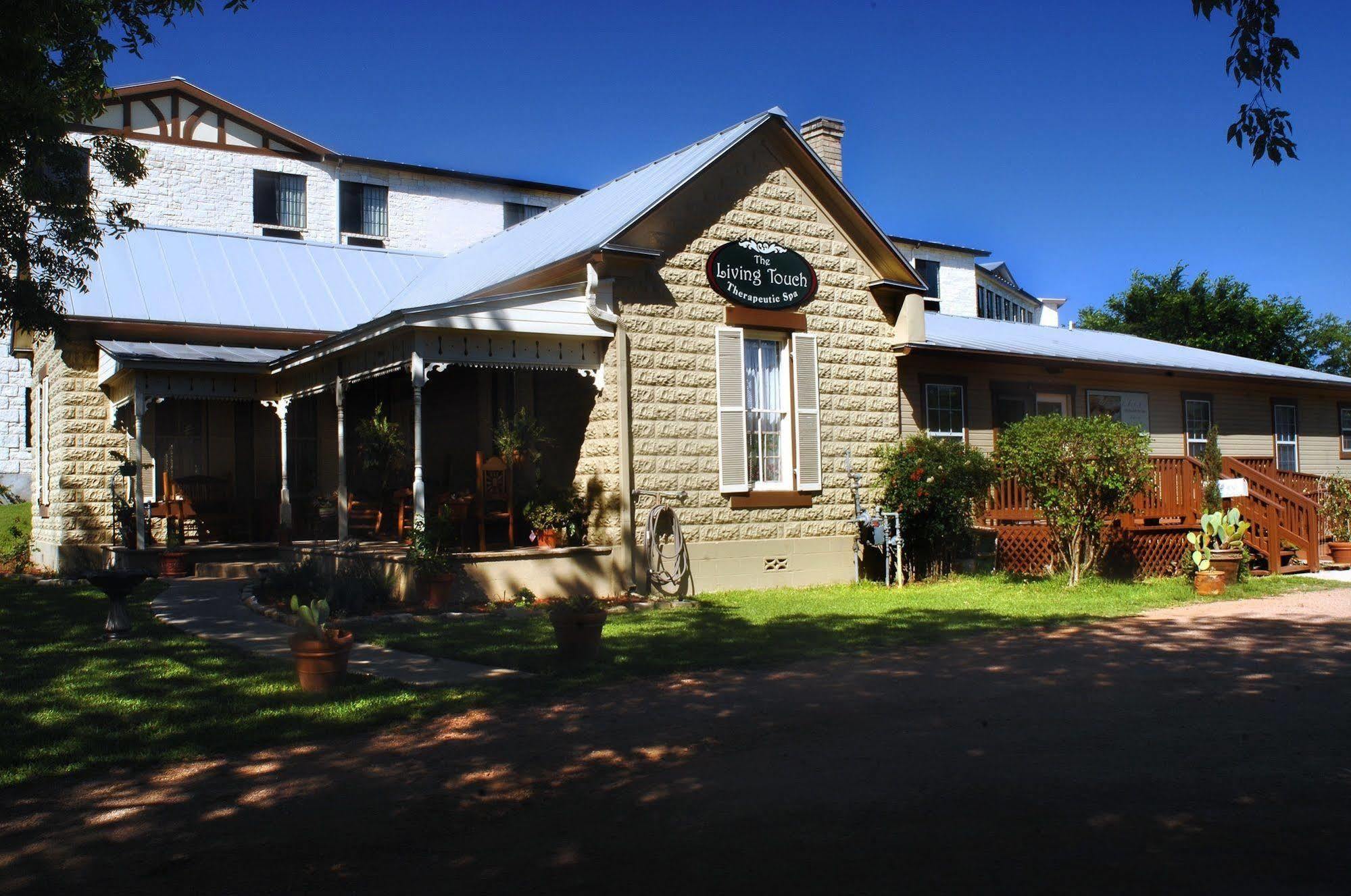 Inn On Barons Creek Fredericksburg Exterior foto